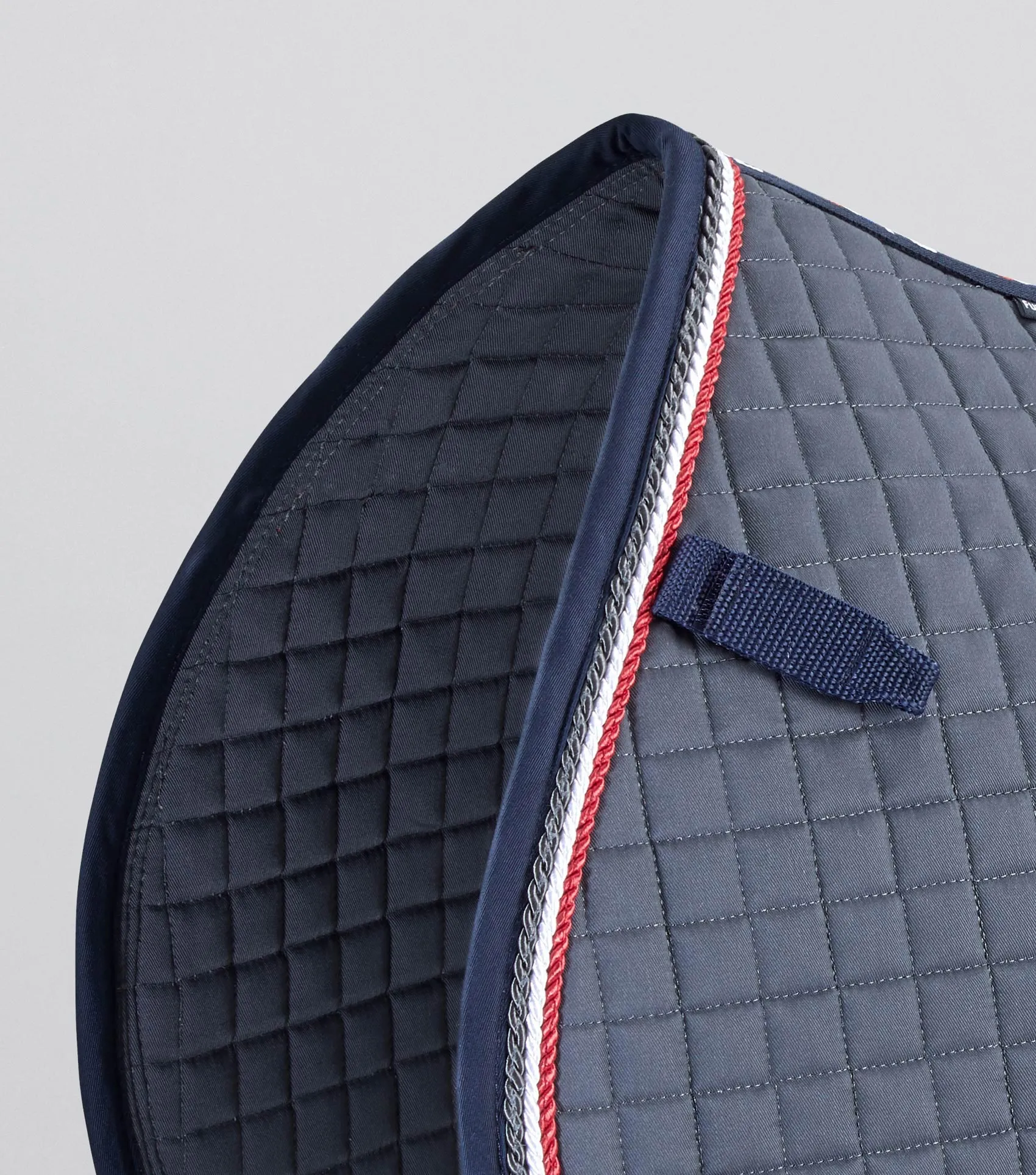 Close Contact European Cotton Saddle Pad - GP/Jump Square Grey