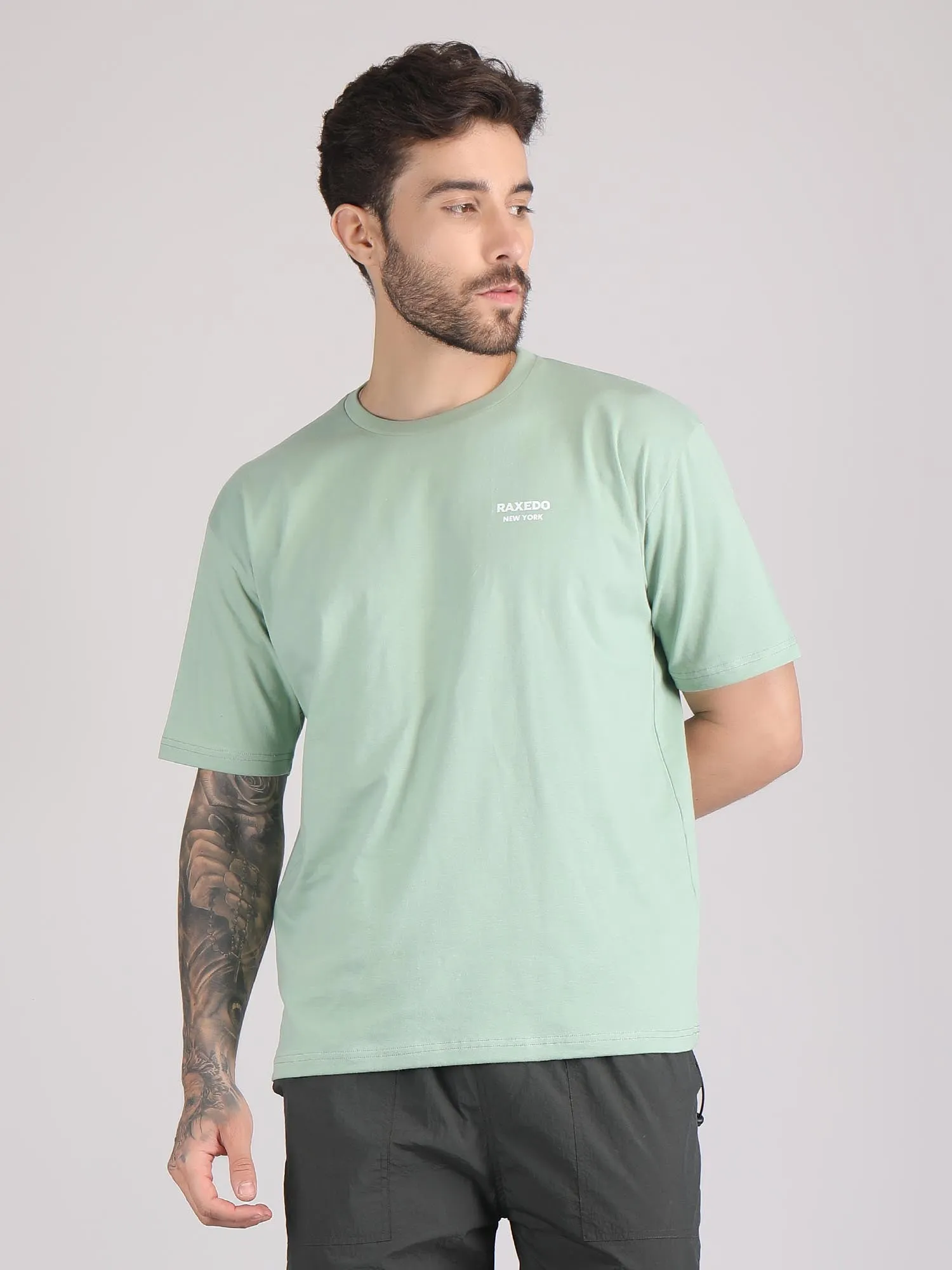 drop shoulder oversized t shirt