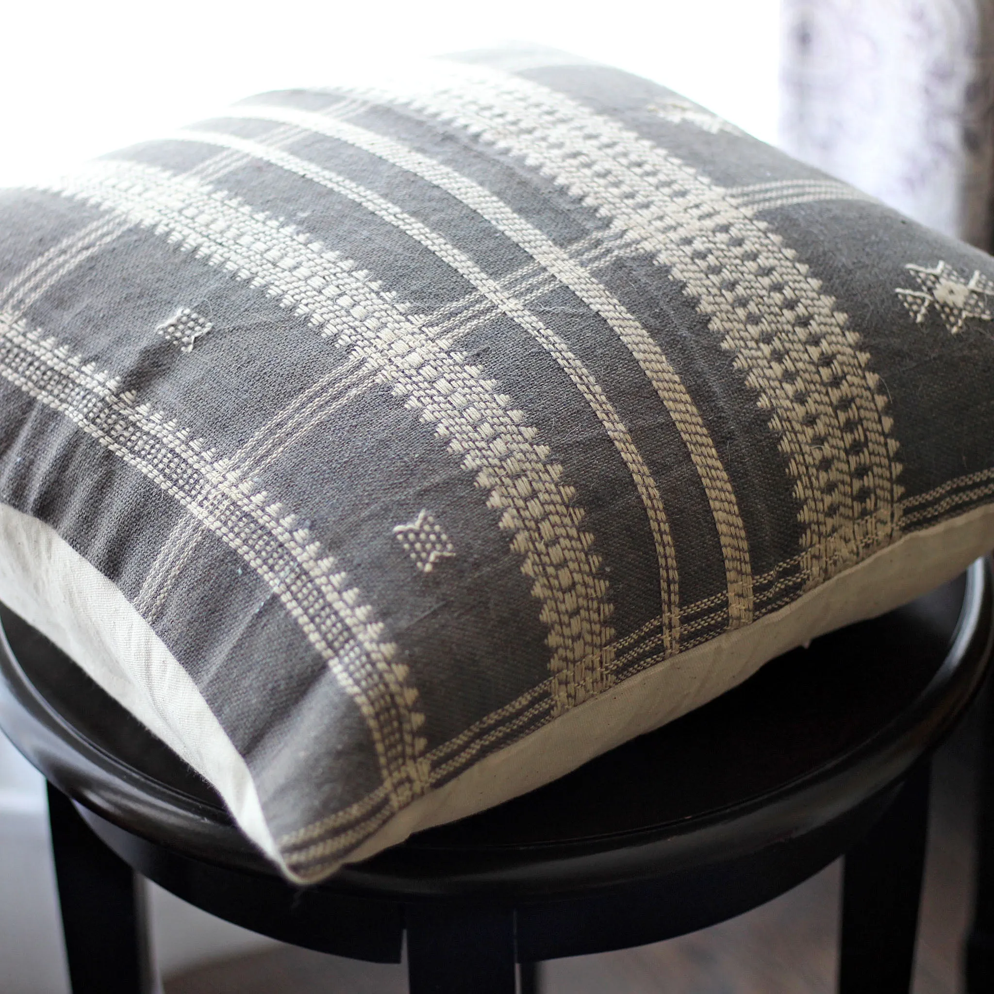 Handspun & Handwoven Organic Wool Pillow Cover - Antique Cushions | Gray, 22x22"