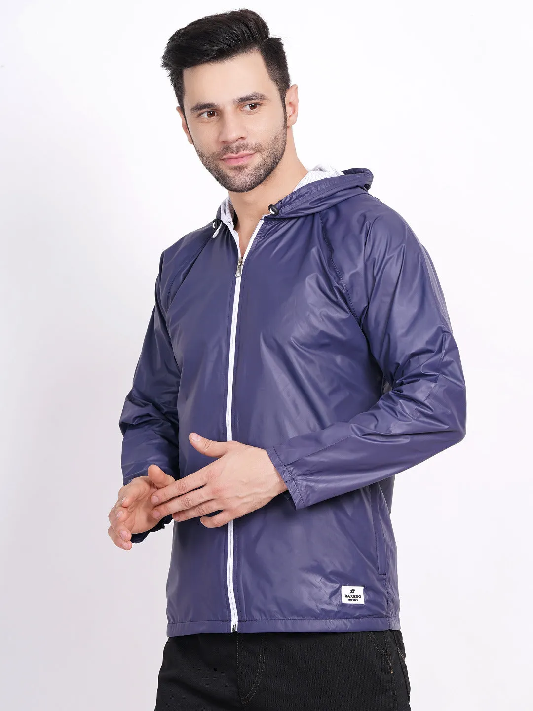 Men's wind resistant jacket with hood