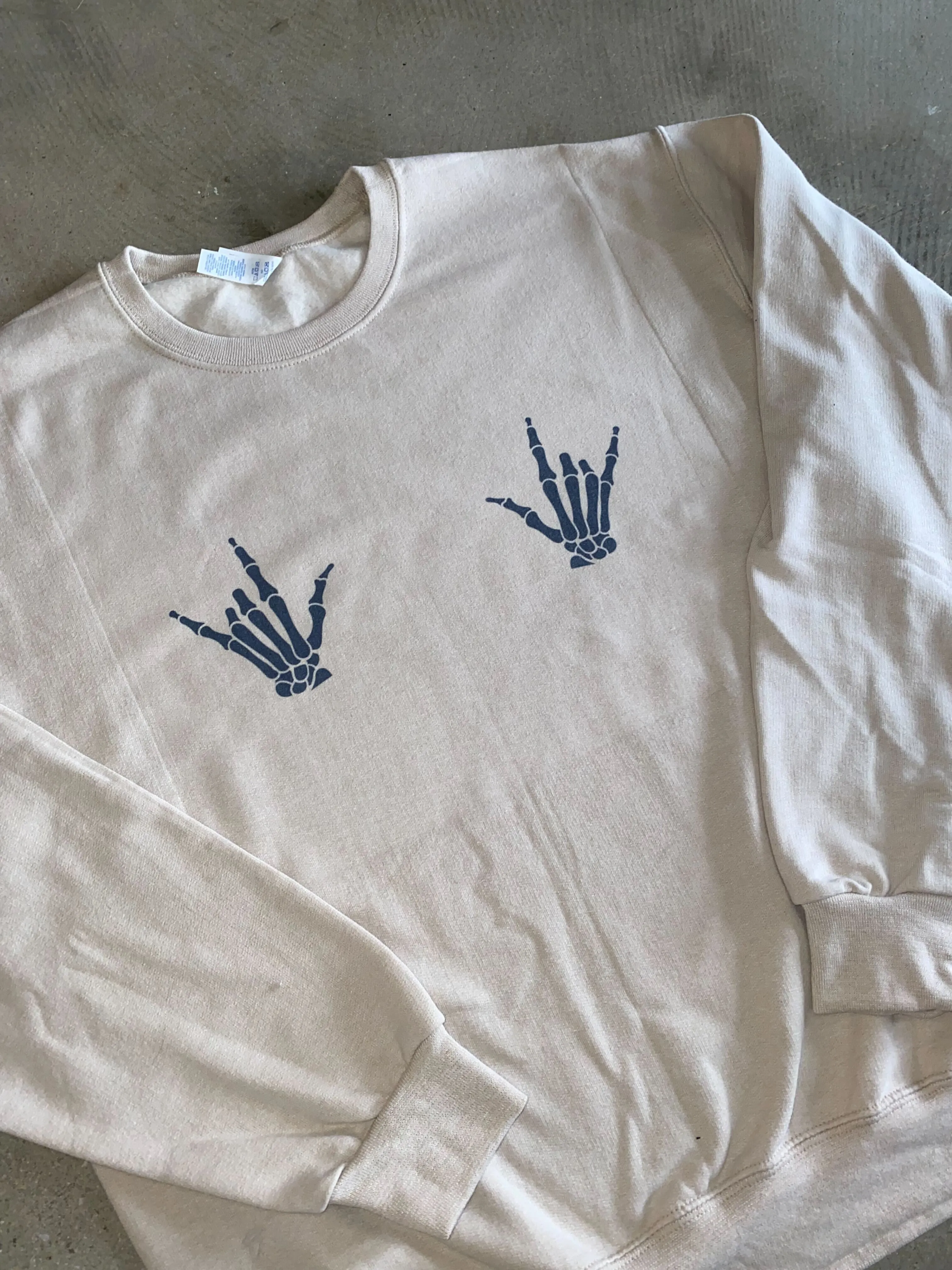 Skeleton Hands Graphic Sweatshirt - Tan