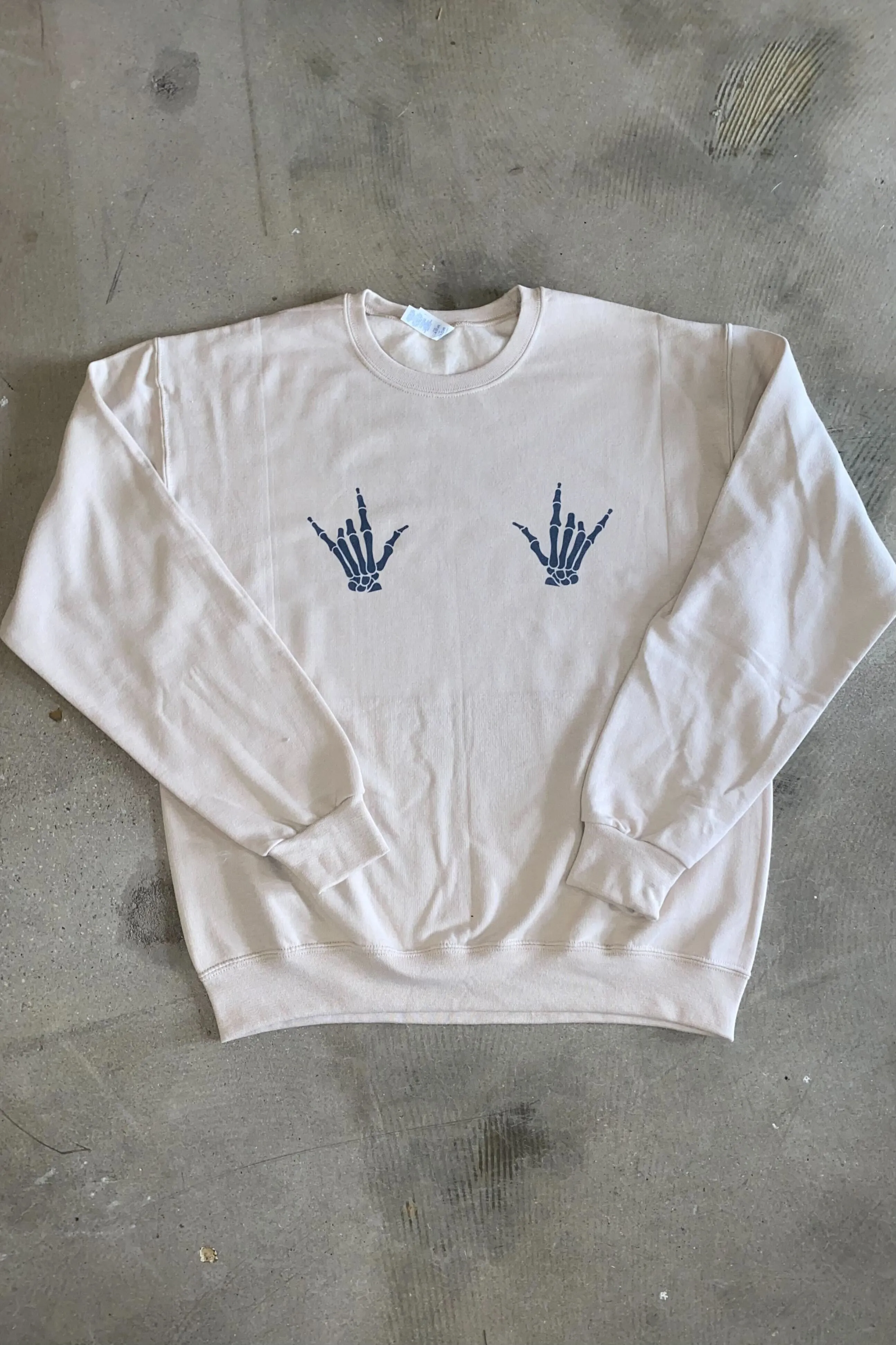 Skeleton Hands Graphic Sweatshirt - Tan