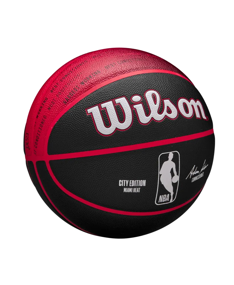 Wilson HEAT Culture Collector Basketball